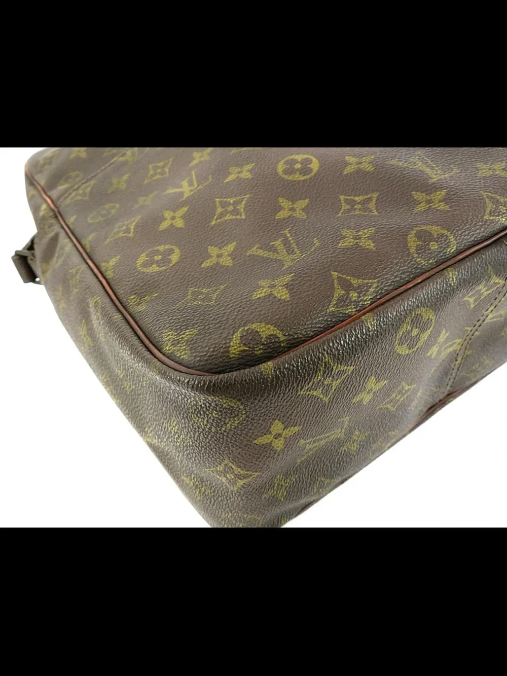 Louis Vuitton Monogram Canvas Messenger Bag in Brown and Gold